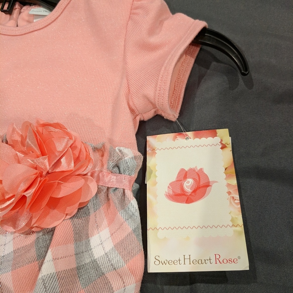 Dress for 3-4 year old girl - Picture 3 of 8